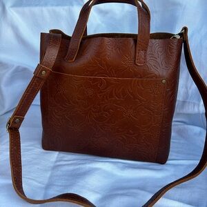 Meadow Classic Crossbody Tote